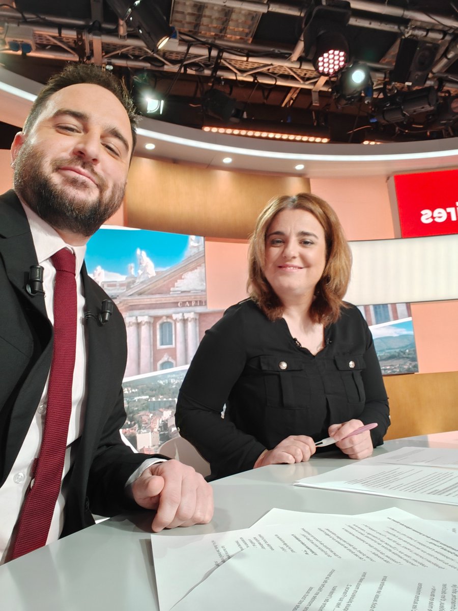 Quentin Calmet (@qcalmet) on Twitter photo Demain, on arrive sur le canal 8 de la TNT.
Rendez-vous, 07h30, avec Oriane Mancini pour la toute première matinale de <a href="/publicsenat/">Public Sénat</a> sur la 8. !
CC <a href="/OrianeMancini/">Oriane Mancini</a> Demain, on arrive sur le canal 8 de la TNT.
Rendez-vous, 07h30, avec Oriane Mancini pour la toute première matinale de <a href="/publicsenat/">Public Sénat</a> sur la 8. !
CC <a href="/OrianeMancini/">Oriane Mancini</a>