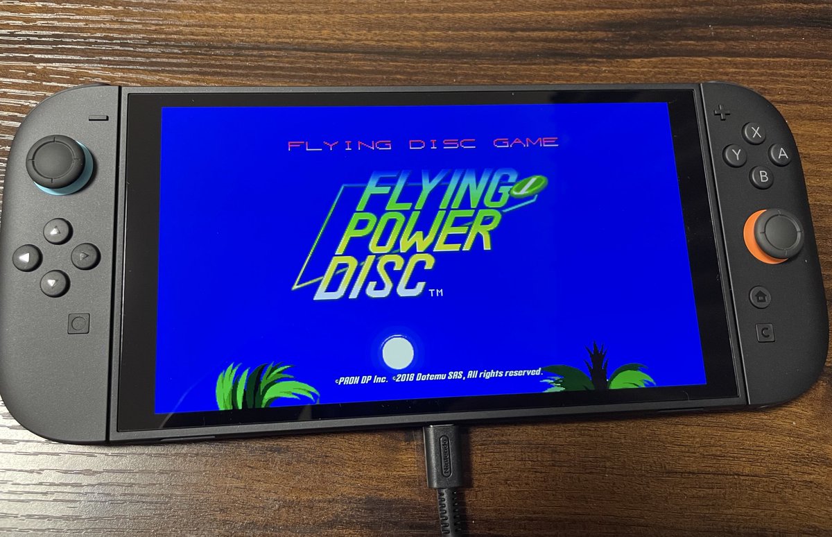 hon_mirin's tweet photo. 最新ゲーム機を手に入れました。もちろん最初に起動するのは。 https://t.co/kcZSM0t3dl