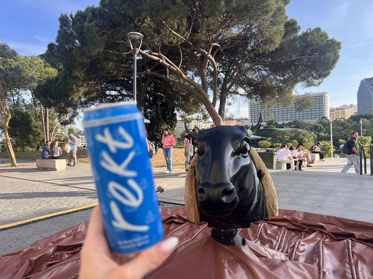 Hotcoin (@hotcoinglobal) on Twitter photo Yesterday we were excited to attend <a href="/NFCsummit/">NFC SUMMIT - LISBON - JUNE 4-6 2025</a> in Lisbon and join the <a href="/chilibangs/">Chilibangs</a> panel 💥
P.S: this “Rekt” soda totally stole our hearts - not financial advice tho 😂 Yesterday we were excited to attend <a href="/NFCsummit/">NFC SUMMIT - LISBON - JUNE 4-6 2025</a> in Lisbon and join the <a href="/chilibangs/">Chilibangs</a> panel 💥
P.S: this “Rekt” soda totally stole our hearts - not financial advice tho 😂
