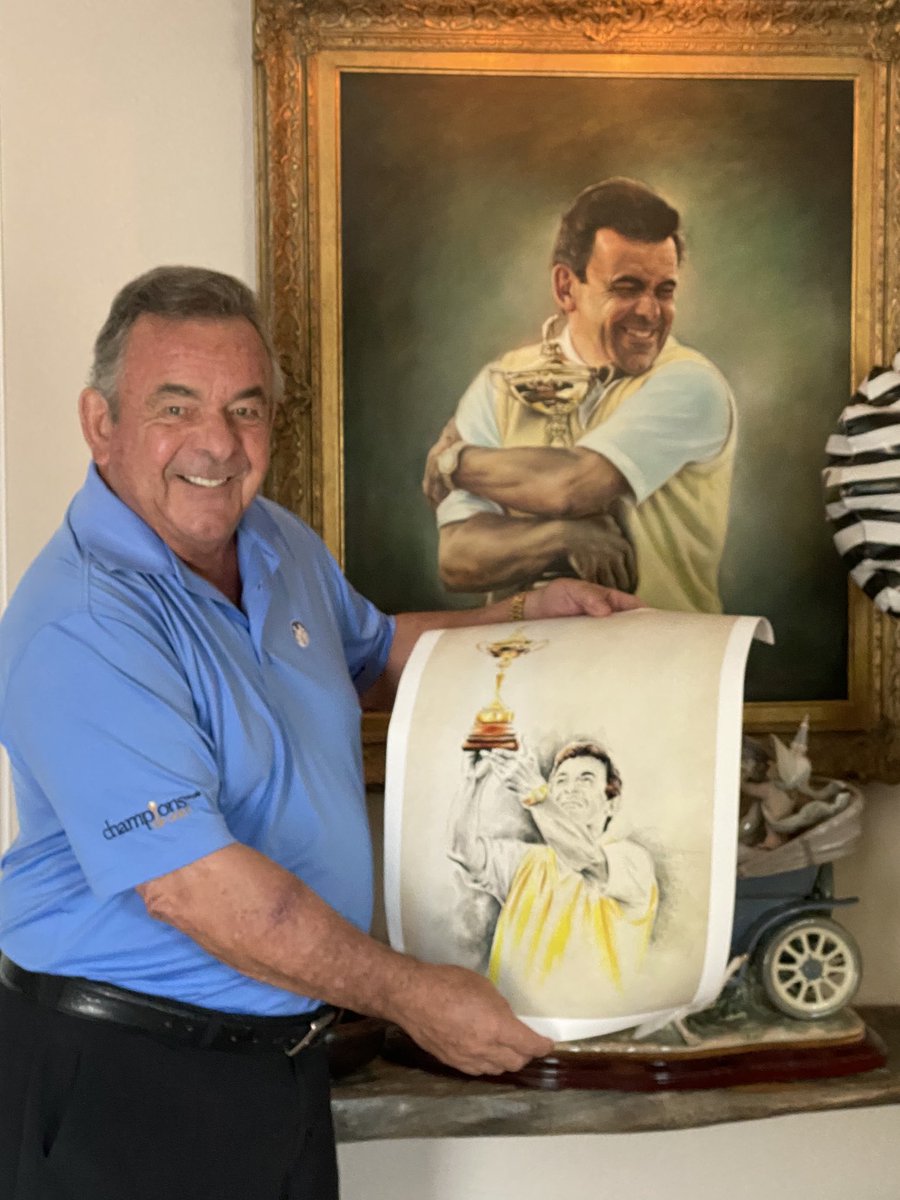 OBCreative_'s tweet photo. @livgolf_league @PhilMickelson @HyFlyers_GC Maybe you can give some contribution in LIV golf - to open first ever Golf Art Gallery and Shop 🙌
Of course if you think my Art deserve that 😉
...
This icon think ... I deserve 👍 https://t.co/tTf57ijPoh