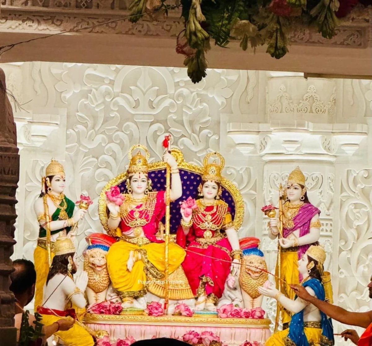 adarshraj9999's tweet photo. आज संपन्न हुआ अयोध्या में राम मंदिर प्राण प्रतिष्ठा का दूसरा पर्व 🙏🏻🚩

रामराज्य की ओर एक कदम... 🚩🛕 https://t.co/3Hv14hKrHS