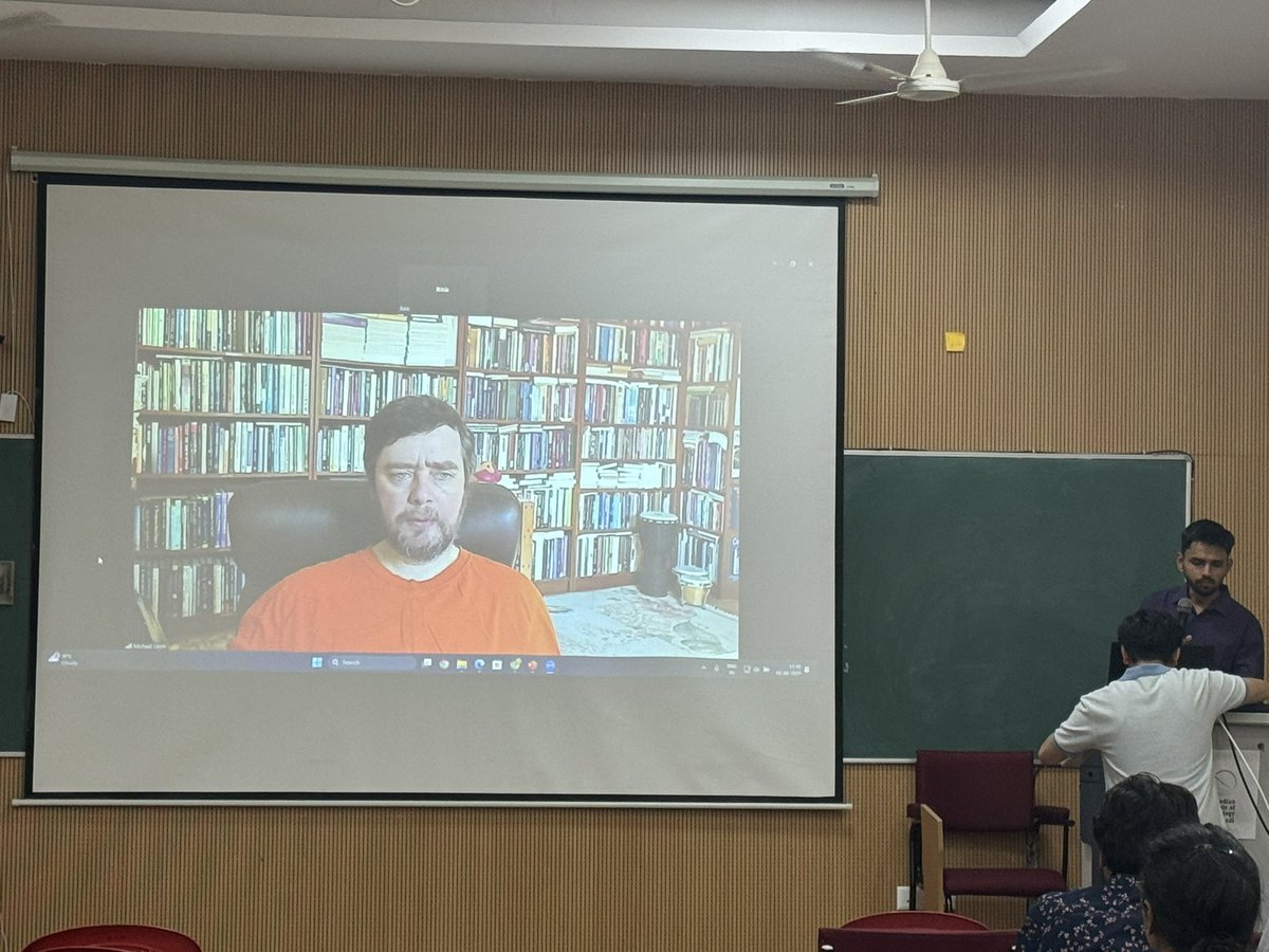 starheart108's tweet photo. @StuartHameroff @MichaelLevin IIT Mandi MBCC conference right now https://t.co/0qHUaqNKjo