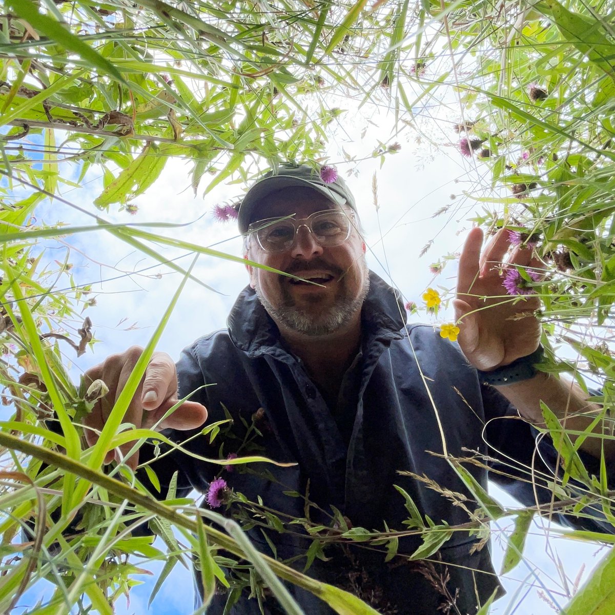 Volunteering is often a good way to try out different roles, learn new skills and find your passion for conservation! 
In today’s blog, we hear from RSPB Scotland staff who started out as volunteers with us. #VolunteersWeek

community.rspb.org.uk/ourwork/b/scot…