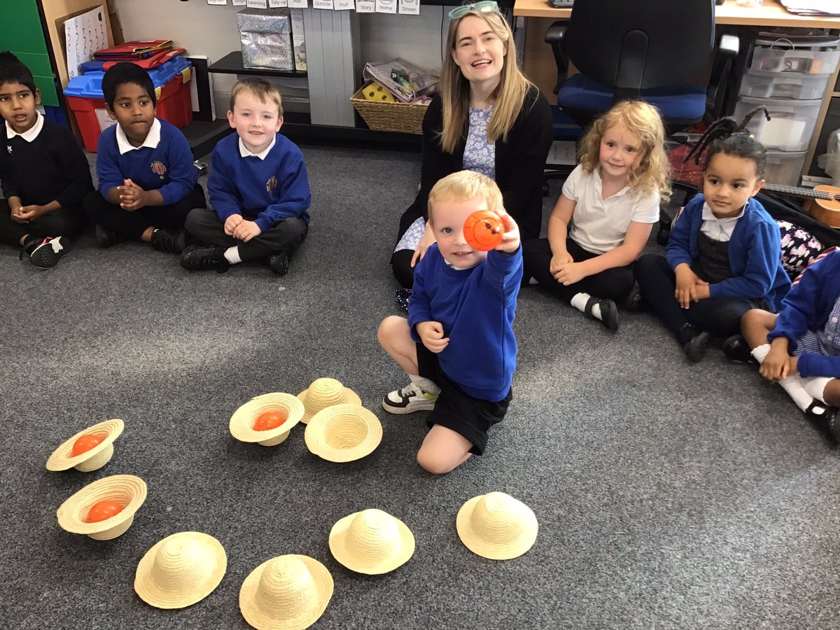 NYPSButterflies's tweet photo. This week Nursery had another fun filled Music lesson with Miss Anderson. During this session we were learning new Summer songs using different resources ☀️☀️ @Newyorkprimary https://t.co/cakIO9HYPw