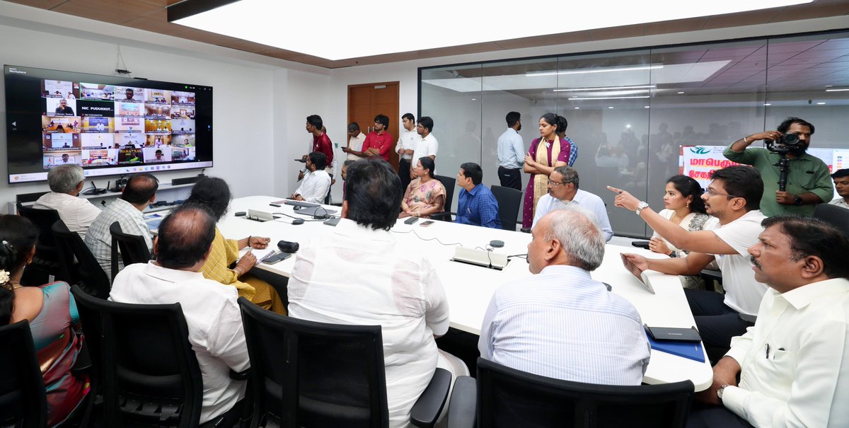 Udhaystalin's tweet image. வருங்கால தலைமுறைக்கு இவ்வுலகை மாசின்றி வழங்கிடும் உன்னத நோக்கில், மாண்புமிகு தமிழ்நாடு முதலமைச்சர் @mkstalin அவர்களின் ஆலோசனையின் பேரில், தூய்மை தமிழ்நாடு நிறுவனம்(CTCL) மூலம் செயல்பட்டு வருகிறது #தூய்மை_Mission . 

அதன் முதற்கட்டமாக #WorldEnvironmentDay-வான இன்று, தமிழ்நாடு…