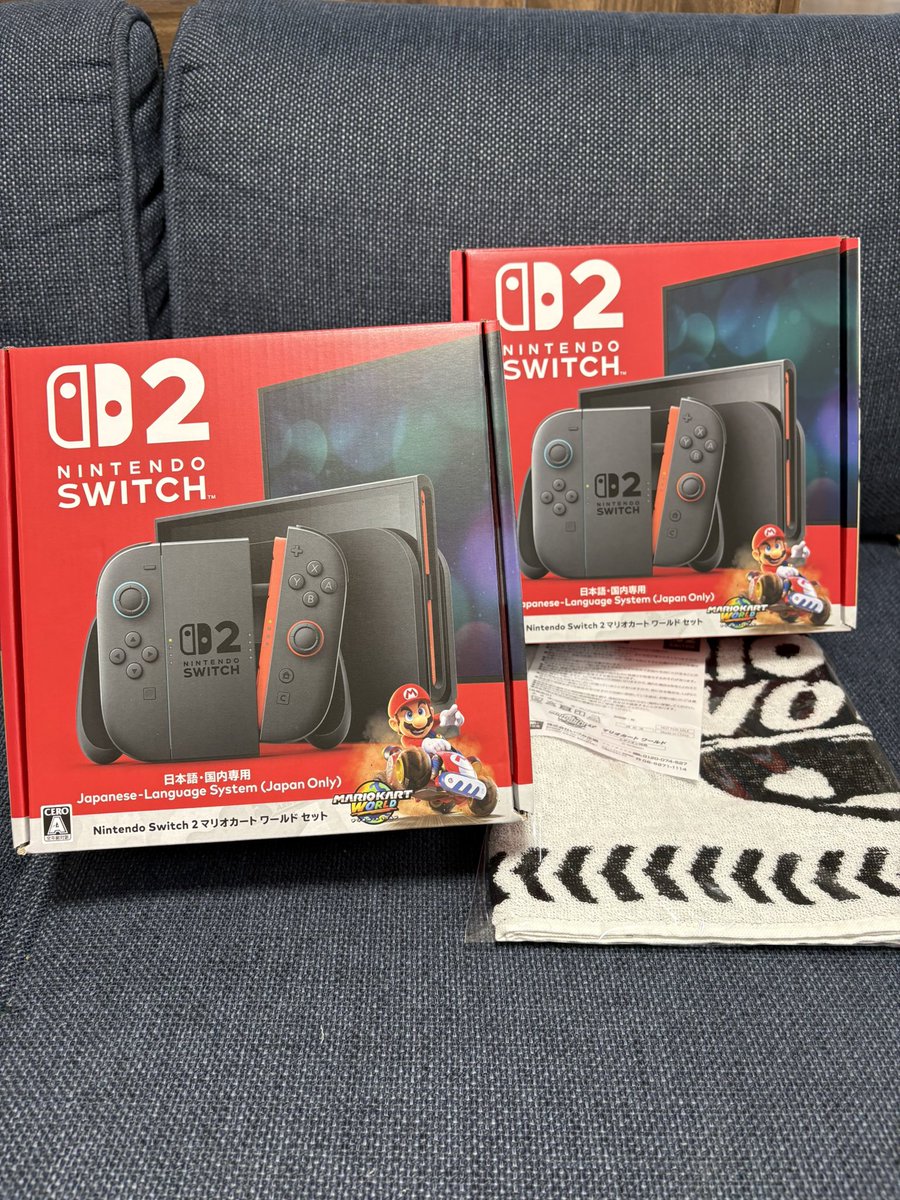 roboneko0603's tweet photo. Switch2 来たー！
子供用と自分用をGETです。
転売なんてしませんよ！
#Switch2 https://t.co/bbyKwlrlGg