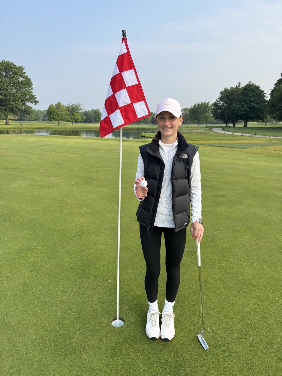 Our first birdie of the year goes to 8th grader Collyns Caruso!  It comes on hole #2 at Inwood and is her first “high school” birdie!