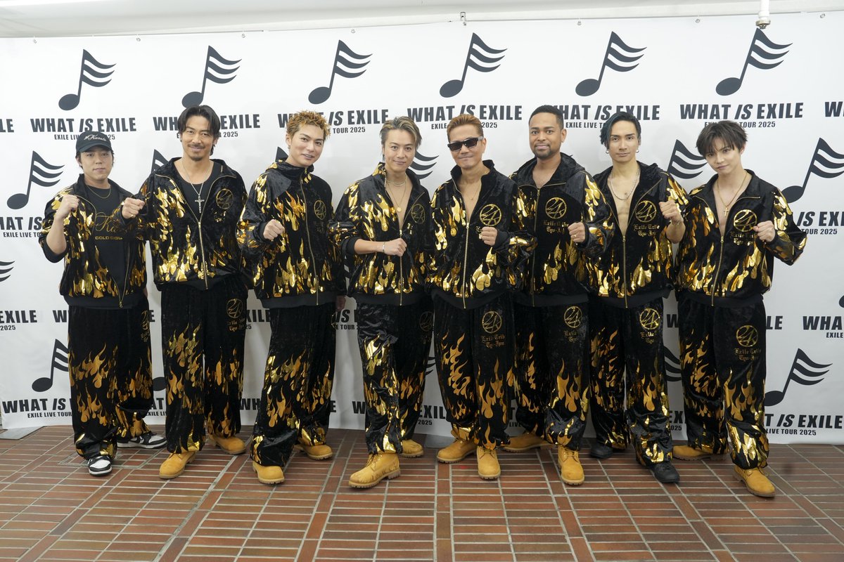 貴重！EXILE TETUYA EPIコラボジャージ セットアップ 貴重！EXILE TETUYA EPIコラボジャージ セットアップ