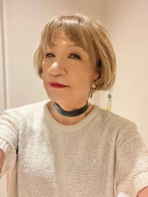 昨日の朝から、突然食欲が減退😰😰😰
熱もちょっと有るみたい💦
明朝、病院へ行ってみようっと…

明日のイベントは行けないかも…