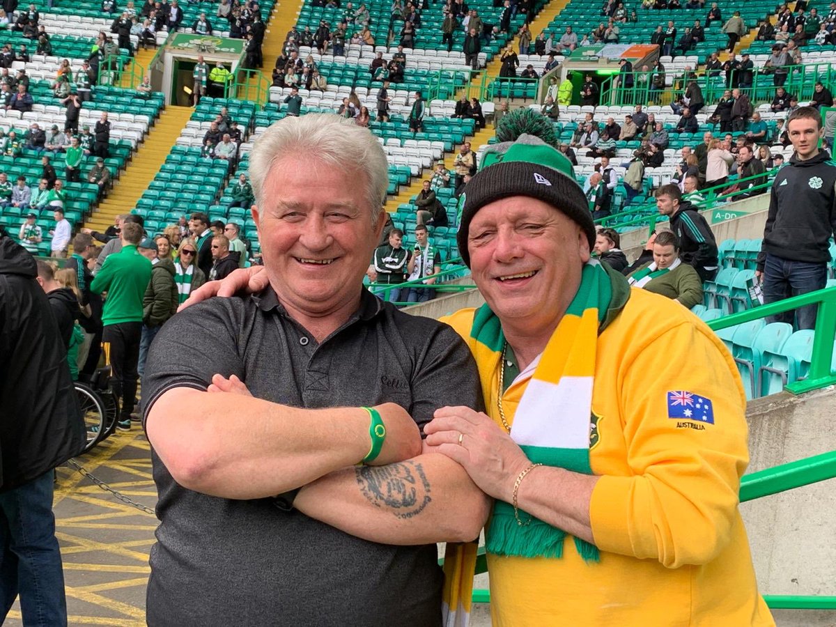 chriscurrie67's tweet image. So sad to lose this guy in yellow this morning…RIP Davy Bhoy😢🙏