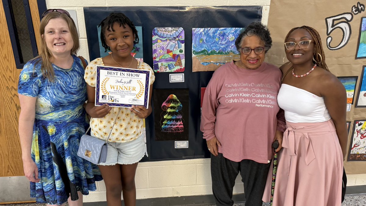 Dr. Joleen Neighbours (@drjneighbours) on Twitter photo Last night our first ever elementary art competition Best in Show winner was supported by her mother, grandmother, and great grandmother. Jordan W from <a href="/CESg8trs/">Creekside Elementary</a> and her family definitely are in my top five fav moments from this year!!! Such a wonderful family. Congratulations Last night our first ever elementary art competition Best in Show winner was supported by her mother, grandmother, and great grandmother. Jordan W from <a href="/CESg8trs/">Creekside Elementary</a> and her family definitely are in my top five fav moments from this year!!! Such a wonderful family. Congratulations