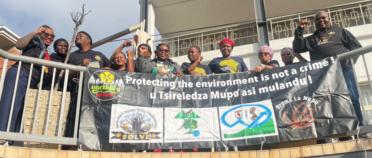 Earthlife Africa JHB (@earthlife_jhb) on Twitter photo 🌍 Protecting the environment is NOT a crime. Polluting our land, silencing communities, and fueling climate injustice is.🛑
✊🏾 We stand with Earth defenders.
💚 We fight for clean air, water, and justice.
🌱 #Climatejustice = #socialjustice.
#EnvironmentDay <a href="/ClimateZA/">Presidential Climate Commission</a> 🌍 Protecting the environment is NOT a crime. Polluting our land, silencing communities, and fueling climate injustice is.🛑
✊🏾 We stand with Earth defenders.
💚 We fight for clean air, water, and justice.
🌱 #Climatejustice = #socialjustice.
#EnvironmentDay <a href="/ClimateZA/">Presidential Climate Commission</a>