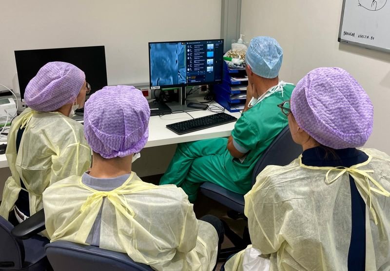 Neurochirurgie AZ Delta tweet media