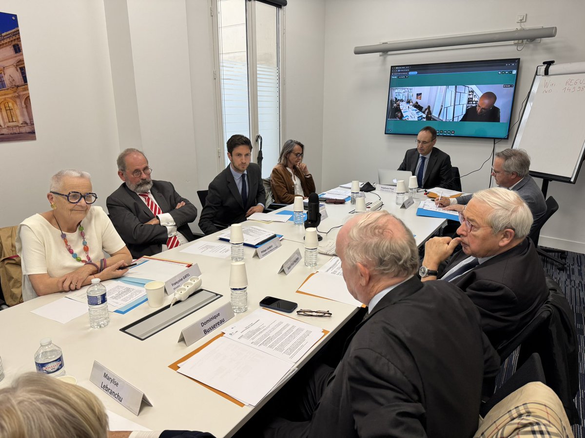 Philippe LAURENT (@laurent_sceaux) on Twitter photo En rĂ©union du Conseil dâorientation de la gouvernance publique avec lâInstitut Français de Gouvernance Publique #IFGP - think tank qui dĂ©die ses travaux Ă l'amĂ©lioration de la performance de l'action publique avec notamment Marylise #Lebranchu, Jean-Paul Huchon <a href="/FrancoiseGatel/">Françoise GATEL</a> En rĂ©union du Conseil dâorientation de la gouvernance publique avec lâInstitut Français de Gouvernance Publique #IFGP - think tank qui dĂ©die ses travaux Ă l'amĂ©lioration de la performance de l'action publique avec notamment Marylise #Lebranchu, Jean-Paul Huchon <a href="/FrancoiseGatel/">Françoise GATEL</a>