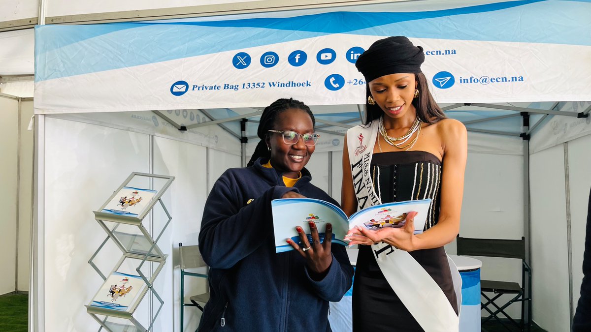 ECN_Namibia's tweet photo. Miss Namibia Top ten finalist @swartbooi.johanna visited our stand to familiarize herself with electoral processes
#namibiavotes
#yourvoteisyourvoice https://t.co/1SvhW8ipAZ