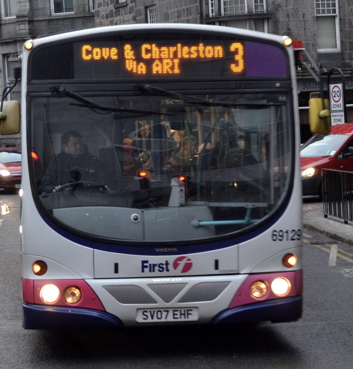 Reptilé tweet media