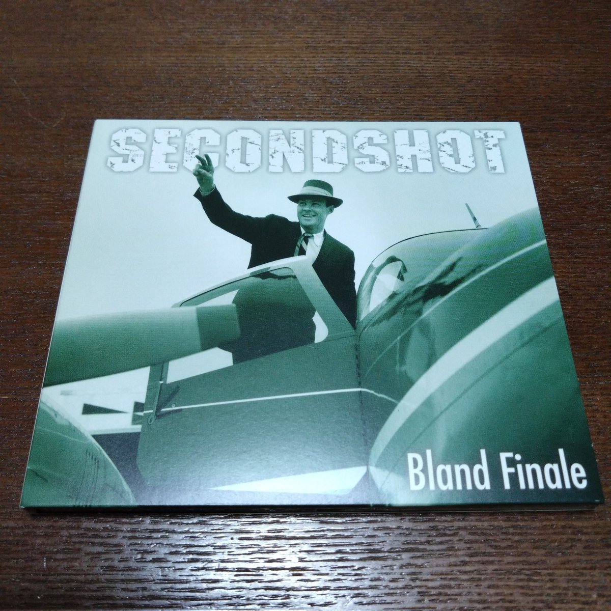 rekking's tweet image. SECONDSHOT『Bland Finale』を聴いています🎧 #SECONDSHOT