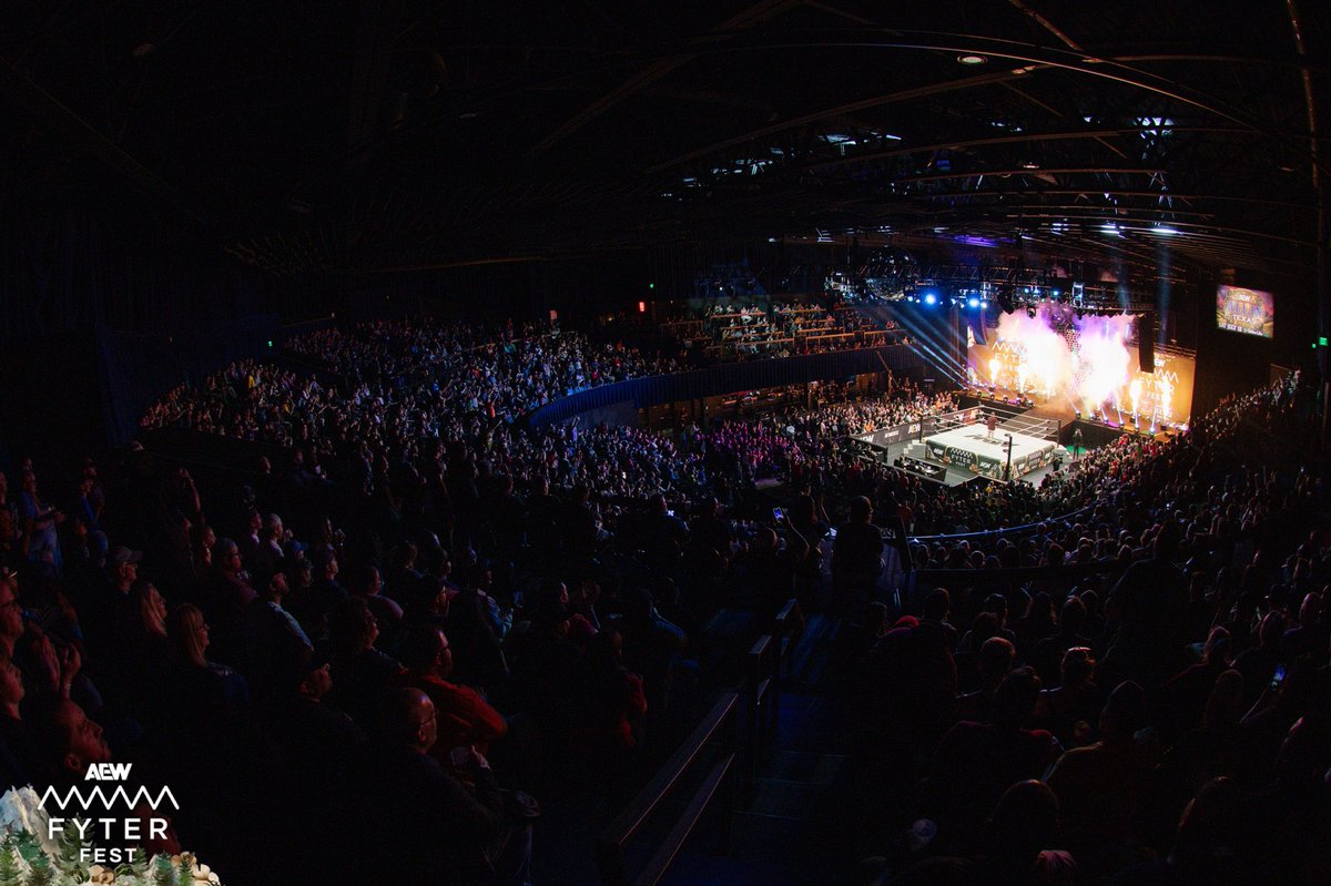 JeremyAFlynn's tweet image. Denver did not disappoint for @aew #FyterFest! On to the @ModaCenter in Portland for Summer Blockbuster next Wednesday.