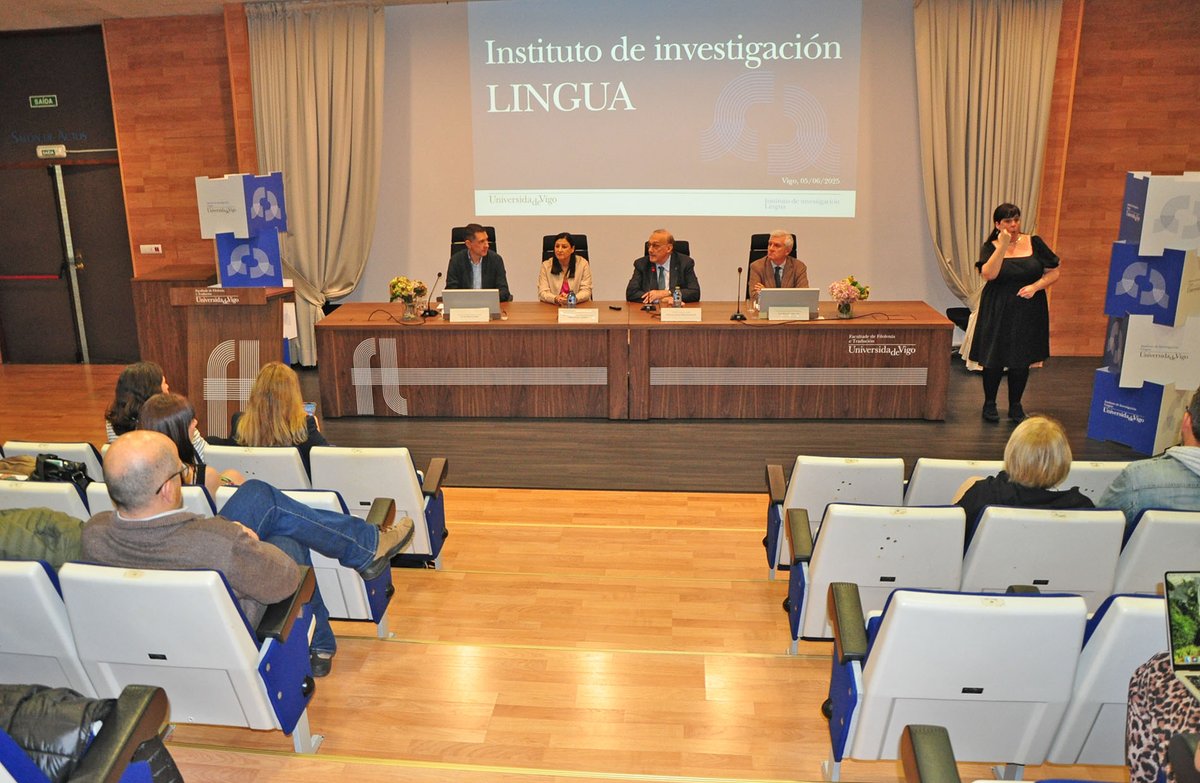 iLingua, o primeiro instituto de investigación do ámbito das Humanidades da <a href="/uvigo/">Universidade de Vigo</a> integra 80 expertas e expertos. Presentouse publicamente hoxe na <a href="/FFT_Uvigo/">UVigo Filoloxía e Tradución</a>. 

➡️acortar.link/Cl6L1h

#duvi #uvigo #maisuvigo #iLingua