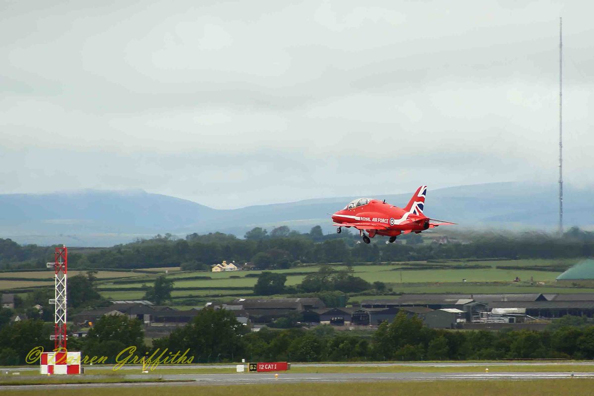 Enjoying the hospitality at The Flying Club Rhoose. A somewhat quieter day than yesterday..... so far!
<a href="/RAFRed10/">Graeme Muscat - Red10</a> heading to The Isle of Man