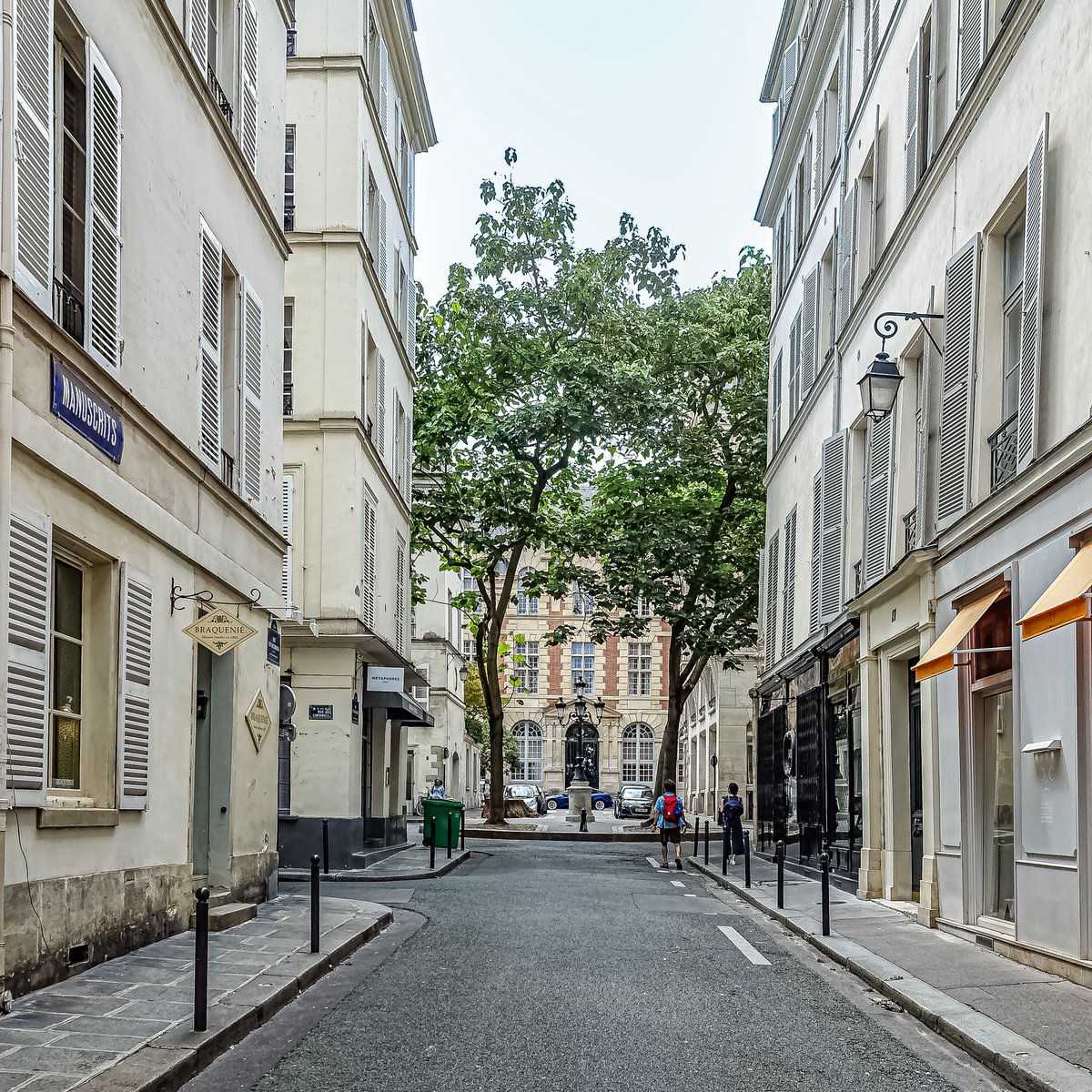parisladouce's tweet photo. Rue de Furstemberg à Saint Germain des Prés - Paris 6
#parisladouce #paris #pariscartepostale #parisjetaime #pariscityguide #paris6 #thisisparis #visitparisregion #patrimoine #architecture #streetofparis #saintgermaindespres #ruedefurstemberg #placedefurstenberg https://t.co/bxYpDsYcct
