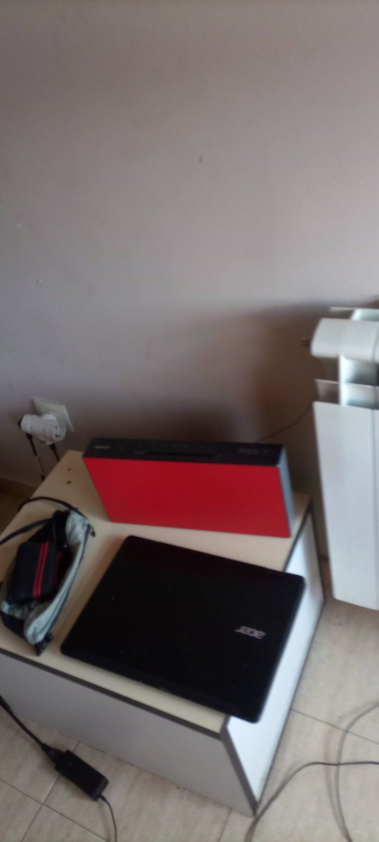 <a href="/ComoLoOyes_R3/">Como Lo Oyes</a> un día más desde 2009 . Escuchando Como Lo Oyes 😃