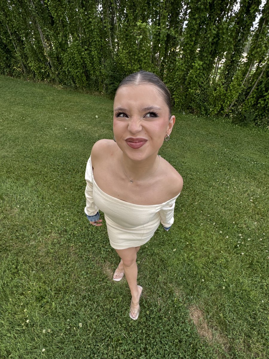 os he subido un post con 700 fotos xdd