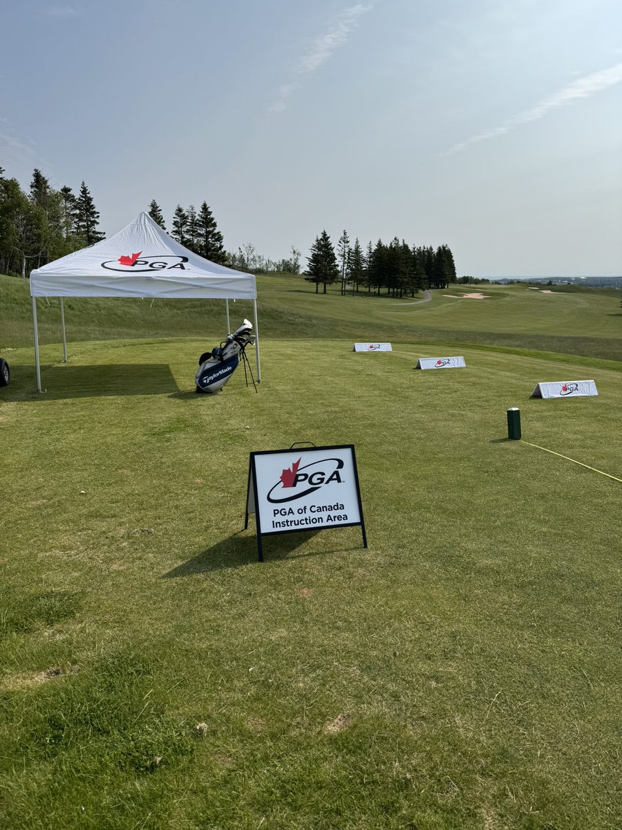 DanielMott83's tweet photo. Great day on the Hill for some lessons and clinics. @GlasgowHilsGolf @TimDMcCullum @TaylorMadeCA https://t.co/yVhTpMjb2T