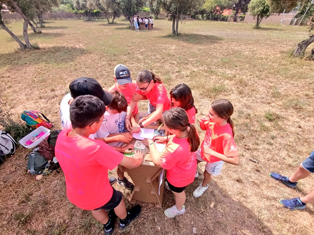 Escola la Parellada tweet media