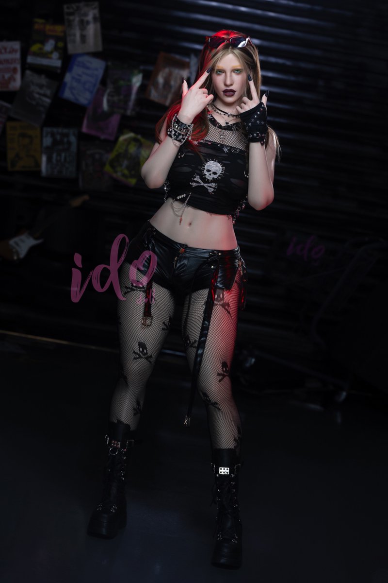 F_Dollhouse's tweet photo. The doll of the Day!!!
@IDODOLLOFFICIAL
has made a #unique #rockergirl doll that will blow your mind, and other things!
Message me for exclusive pricing.
#sexy #punk #punkrock #rocket #rockyou #curvy #curves https://t.co/VLoHXowRGa