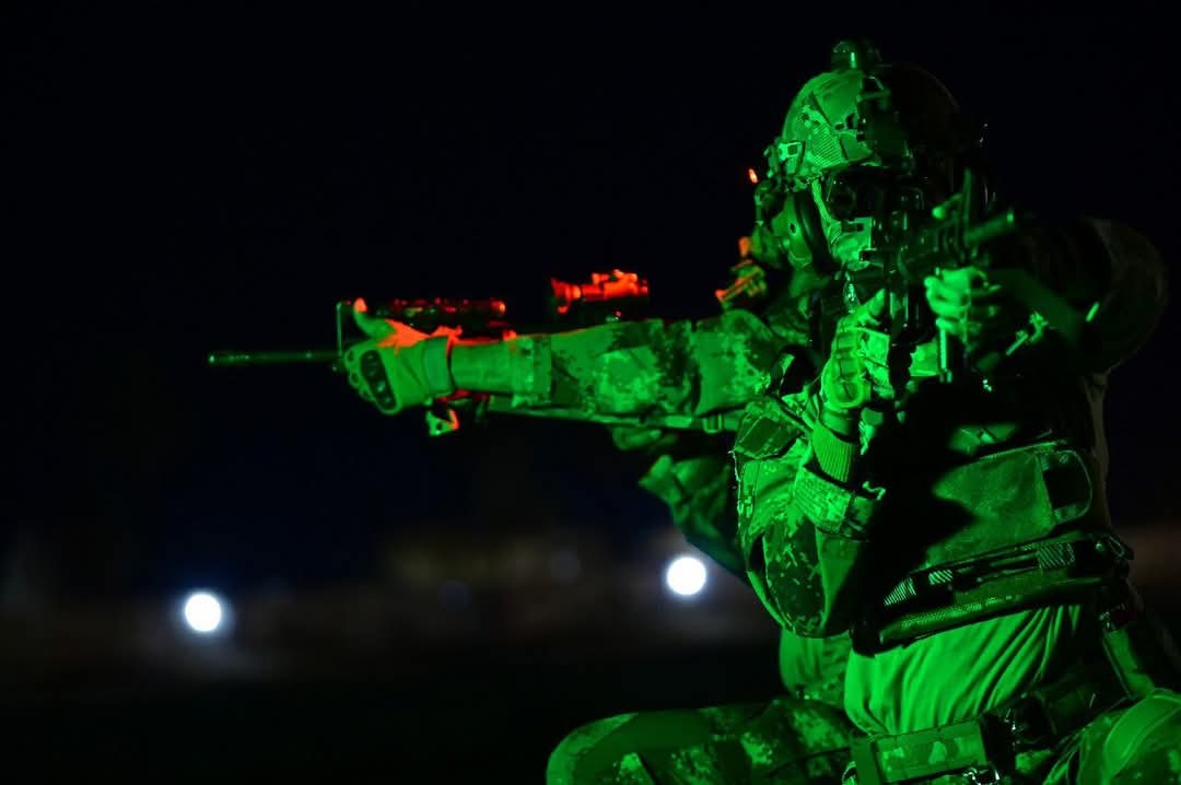 Day or night — they see you.

From high ground in daylight to shadowed corners after dark, <a href="/iraqicts/">جهاز مكافحة الإرهاب</a> remains vigilant, precise, and relentless. The mission doesn’t rest. Neither do they.

<a href="/CENTCOM/">U.S. Central Command</a> <a href="/usarmycentral/">US Army Central (Third Army)</a> 
#CJTFOIR #PartnerForces #Iraq #CTS #SpecialForces
#SOF