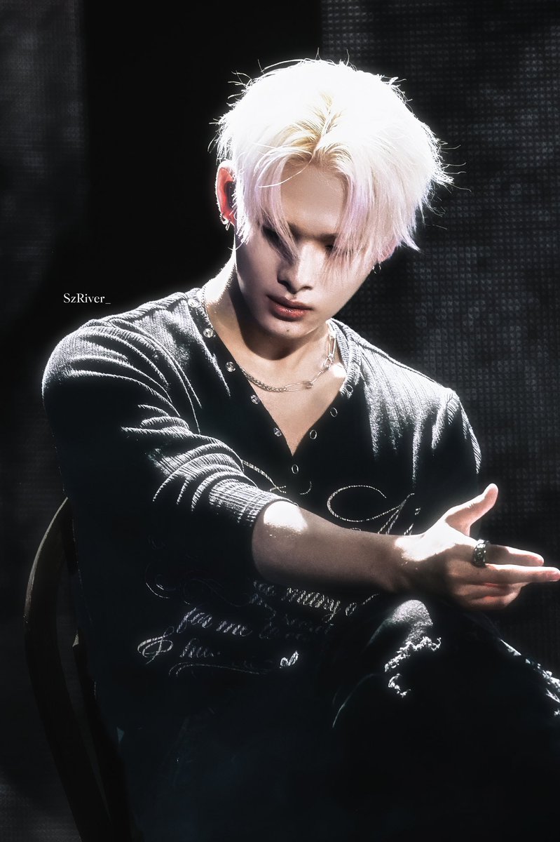 SzRiver_051209's tweet image. 250605 SHOWCASE🪽

#NI_KI #니키 #ニキ #西村力
#엔하이픈 #ENHYPEN