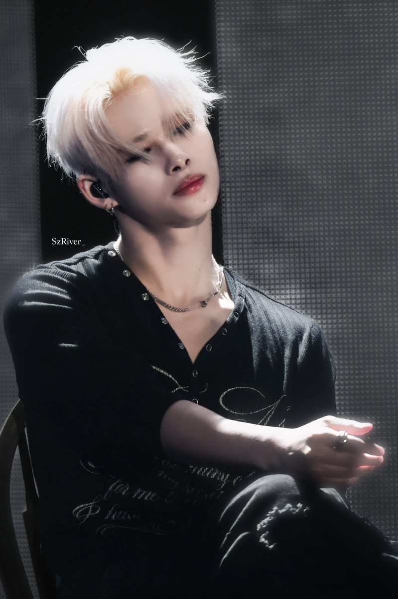 SzRiver_051209's tweet image. 250605 SHOWCASE🪽

#NI_KI #니키 #ニキ #西村力
#엔하이픈 #ENHYPEN