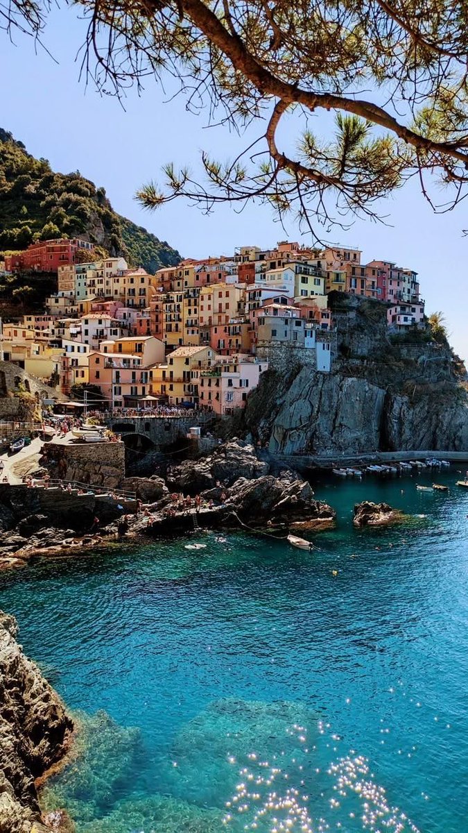 MozartCultures's tweet photo. cinque terre vibes https://t.co/FfwXOe90mh