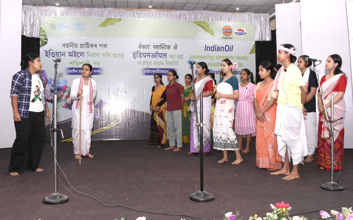 IOCLRefineries1's tweet photo. On the occasion of #WorldEnvironmentDay, Digboi Refinery showcased a powerful and thought-provoking skit on plastic pollution, performed by the talented AOCN nursing students.
A step towards awareness, a stride towards change.
#BeatPlasticPollution #DigboiRefinery https://t.co/LSXSyR3Wx2