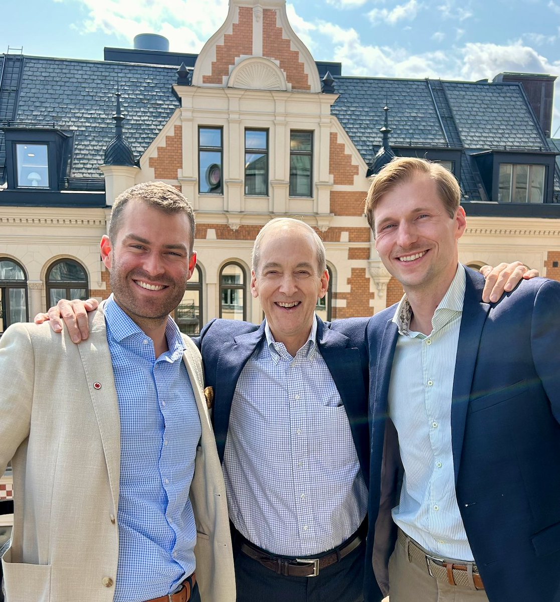 Investing by the Books Podcast tweet media