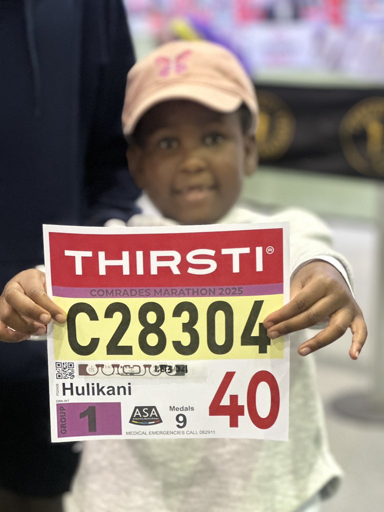 Ubahile83's tweet photo. It’s quite humbling to be amongst the masses partaking in the @ComradesRace on the 8th… what an experience!!!! Number 10 loading ….with @markwolff https://t.co/6PBvc8GVlx
