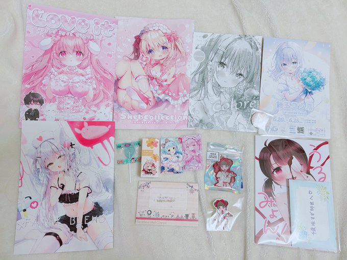 コミティアでは新刊交換や差し入れ等、ありがとうございました!!
1回のイベントで2通もファンレターをいただいたのが初めてで、心がいっぱいになりました( *'꒳`*)
1人じゃなかったらもっとご挨拶回りしたかったです>< 