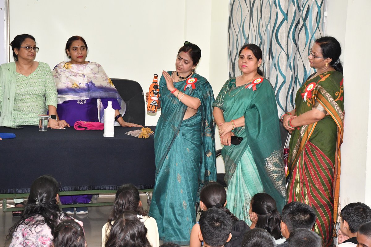 RCWA106RAF tweet media