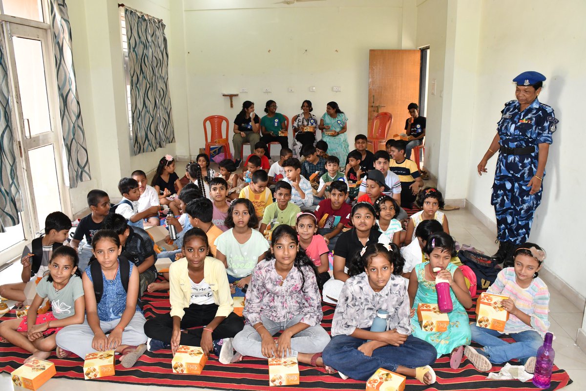 RCWA106RAF tweet media