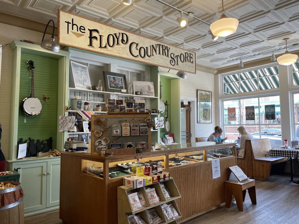 Experience a charming shop, classic soda fountain, fresh café, and local music in the heart of Southwest Virginia at the Floyd Country Store. 

Learn more at floydcountrystore.com

📍 Floyd Country Store