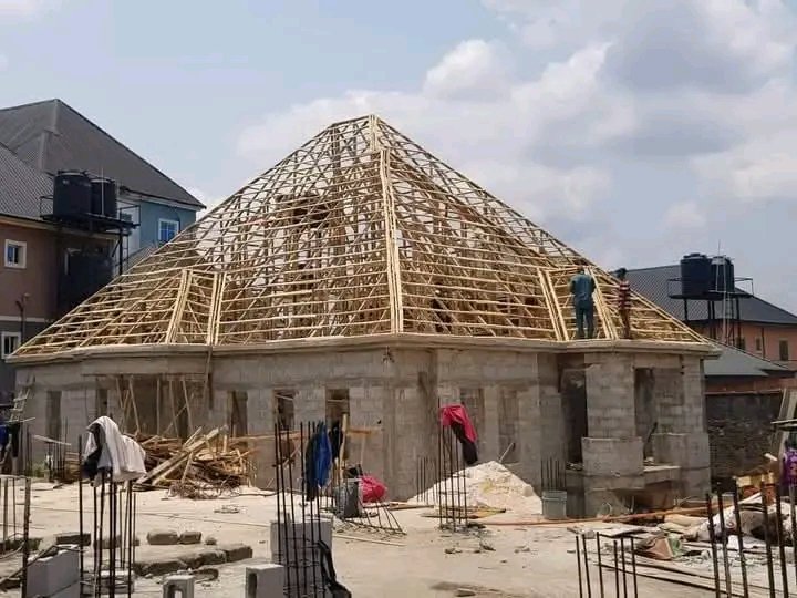 Archenrycj's tweet image. You will become a landlord this year 
Believe &amp;amp; retweet ❤️ 
.
.
Follow @Archenrycj
.
.
#Nigeria #TechCrime #techqueen #NBAFinals iPhone 17 INEC Very Soon