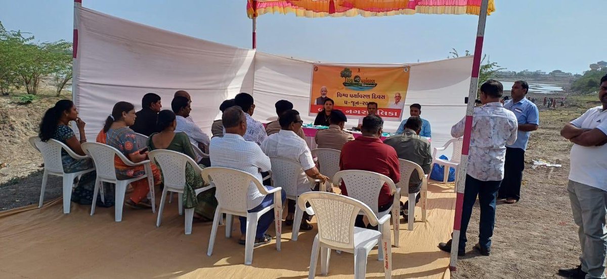 Info Botad GoG (@infobotadgog) on Twitter photo નિવાસી અધિક કલેકટરશ્રીની ઉપસ્થિતિમાં વિશ્વ પર્યાવરણ દિવસની ઉજવણીનાં ભાગરૂપે બોટાદના કૃષ્ણસાગર તળાવની સફાઈ કરાઈ
<a href="/CMOGuj/">CMO Gujarat</a> <a href="/InfoGujarat/">Gujarat Information</a> <a href="/Collectorbotad/">Collector & DM Botad</a> <a href="/DDOBOTAD/">District Panchayat office Botad</a> <a href="/BhanubenMLA/">Bhanuben Babariya</a> <a href="/SP_Botad/">Botad District Police</a> <a href="/Nimu_Bambhaniya/">Nimuben Bambhaniya</a> નિવાસી અધિક કલેકટરશ્રીની ઉપસ્થિતિમાં વિશ્વ પર્યાવરણ દિવસની ઉજવણીનાં ભાગરૂપે બોટાદના કૃષ્ણસાગર તળાવની સફાઈ કરાઈ
<a href="/CMOGuj/">CMO Gujarat</a> <a href="/InfoGujarat/">Gujarat Information</a> <a href="/Collectorbotad/">Collector & DM Botad</a> <a href="/DDOBOTAD/">District Panchayat office Botad</a> <a href="/BhanubenMLA/">Bhanuben Babariya</a> <a href="/SP_Botad/">Botad District Police</a> <a href="/Nimu_Bambhaniya/">Nimuben Bambhaniya</a>