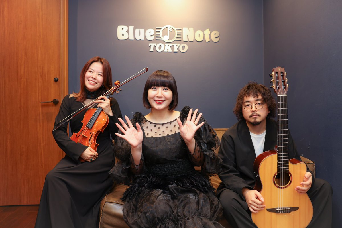 BLUE NOTE追加公演ありがとうございました！

【Band Member】
土岐麻子（ヴォーカル）
高木大丈夫（ギター、コーラス）
西原史織（ヴァイオリン、コーラス）

次のライブは全国7箇所を巡るツアー
『土岐麻子〜Sentimental Journey 2025〜』！

🎫チケットはこちらから
eplus.jp/tokiasako/