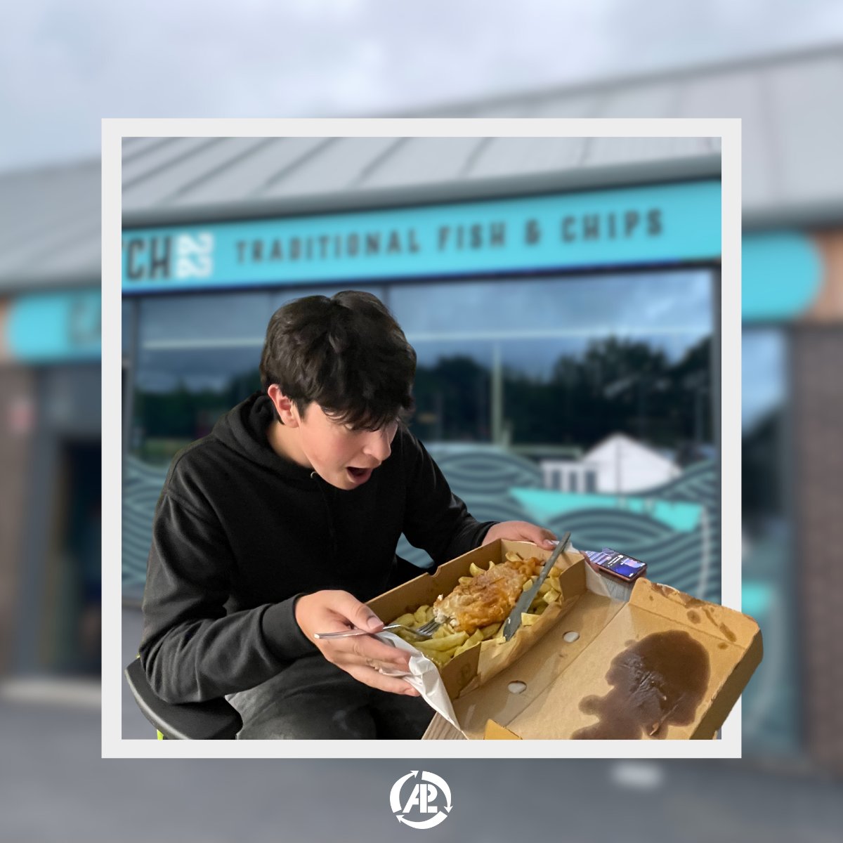 allpaq's tweet photo. Today is one of the ALLteaM’s favourite days… Fish &amp; Chips Day!

As @allpaq originated from Grimsby, this day is important to the culture of the people here, but the big debate is...who does a chippy better? Liverpool or Grimsby?!🐟🍟

#FishAndChipsDay #LifeScience #Biopharma https://t.co/BG6y5BuIVB