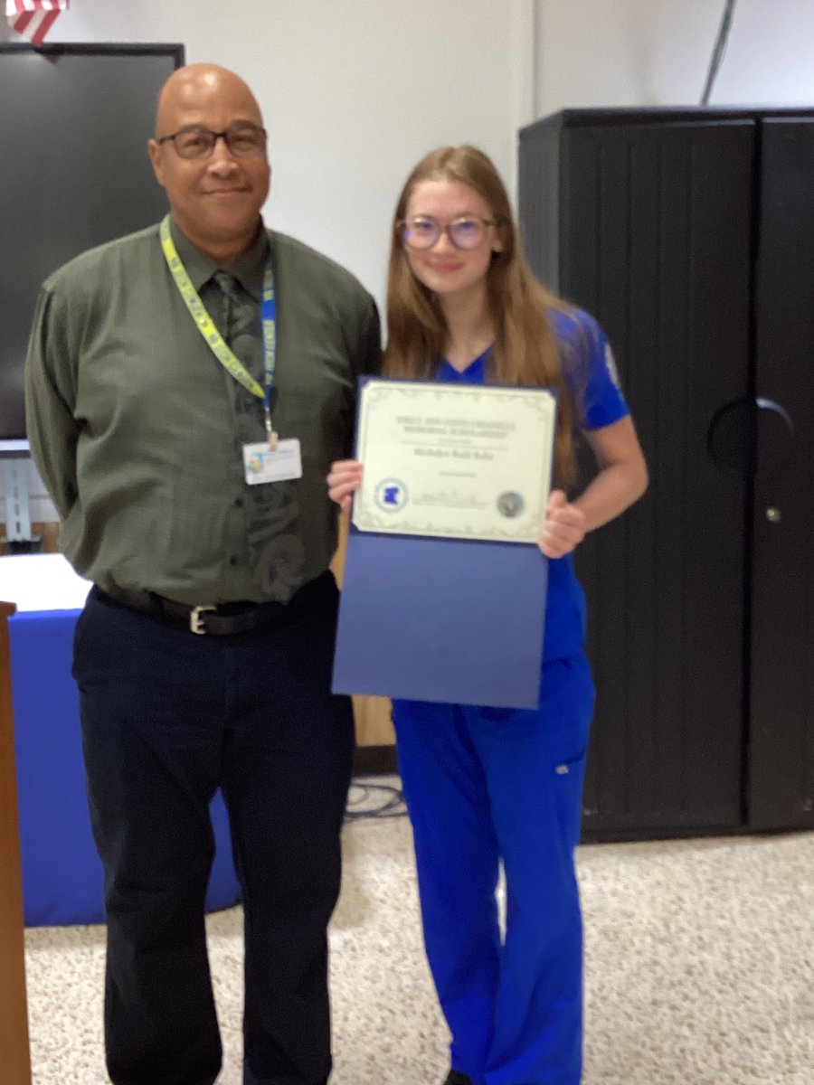 TechCenterVB's tweet image. Awards Day! AM Session
Paul McKinnon Outstanding Student-L Serio(Horticulture); 
Emily Ann Conti Chianelli Memorial Scholarship-M Roby(Nursing); 
Artisan Craftsman Awards- W Karuri(LSA) &amp;amp; Z Berezansky(Landscaping).  Congratulations! @vbschools