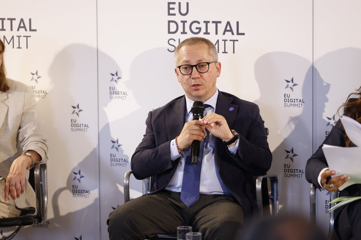 European Business Summits (@ebsummiteurope) on Twitter photo 🤝 On collaboration and enhancing Europe’s cybersecurity, <a href="/LucaTagliaretti/">Luca Tagliaretti</a>, Executive Director of <a href="/Cybersec_ECCC/">European Cybersecurity Competence Centre</a>, highlighted the moment Europe is in:
🗣️ “We are in an incredible time with many opportunities to improve synergy.”
🇪🇺 As the new Commission takes shape, 🤝 On collaboration and enhancing Europe’s cybersecurity, <a href="/LucaTagliaretti/">Luca Tagliaretti</a>, Executive Director of <a href="/Cybersec_ECCC/">European Cybersecurity Competence Centre</a>, highlighted the moment Europe is in:
🗣️ “We are in an incredible time with many opportunities to improve synergy.”
🇪🇺 As the new Commission takes shape,