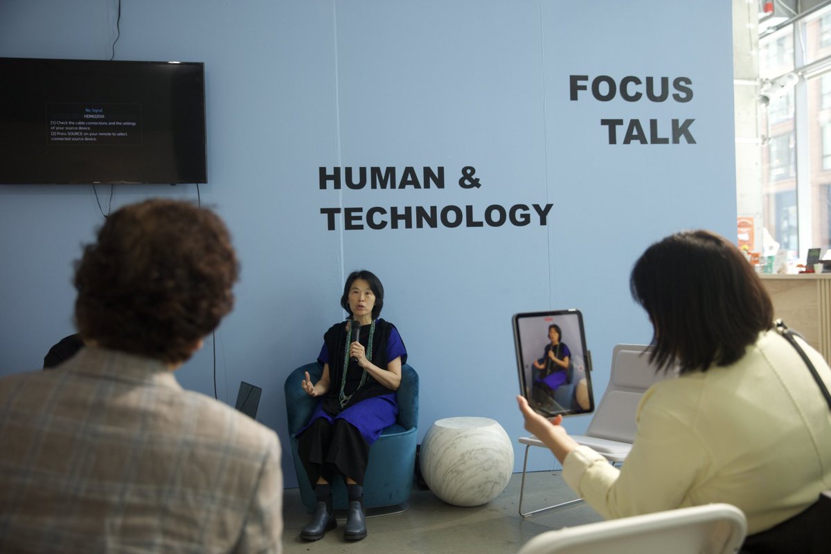 Focusartfair's tweet image. 🎤 FOCUS Talks
From curators to collectors, artists to academics our panels at #FOCUSNYC2025 sparked powerful convos on creativity, identity &amp;amp; the future of art.

#focustalks #focusartfair #artconversation #artistvoices #artandculture #artpanel #chelseanyc #nyartweek