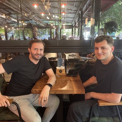 #YeniProfilResmi çifte bayram yaşatan Allah’ıma hamdolsun , göz aydınlığım vatan borcunu ödeyip geldi