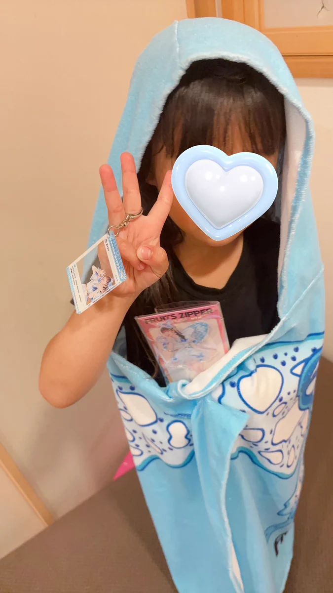 真中まな(FRUITS ZIPPER) na platformě X: „みんな、GiGOいろいろ